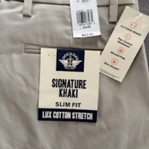 Dockers Signature Khaki (men)32x30